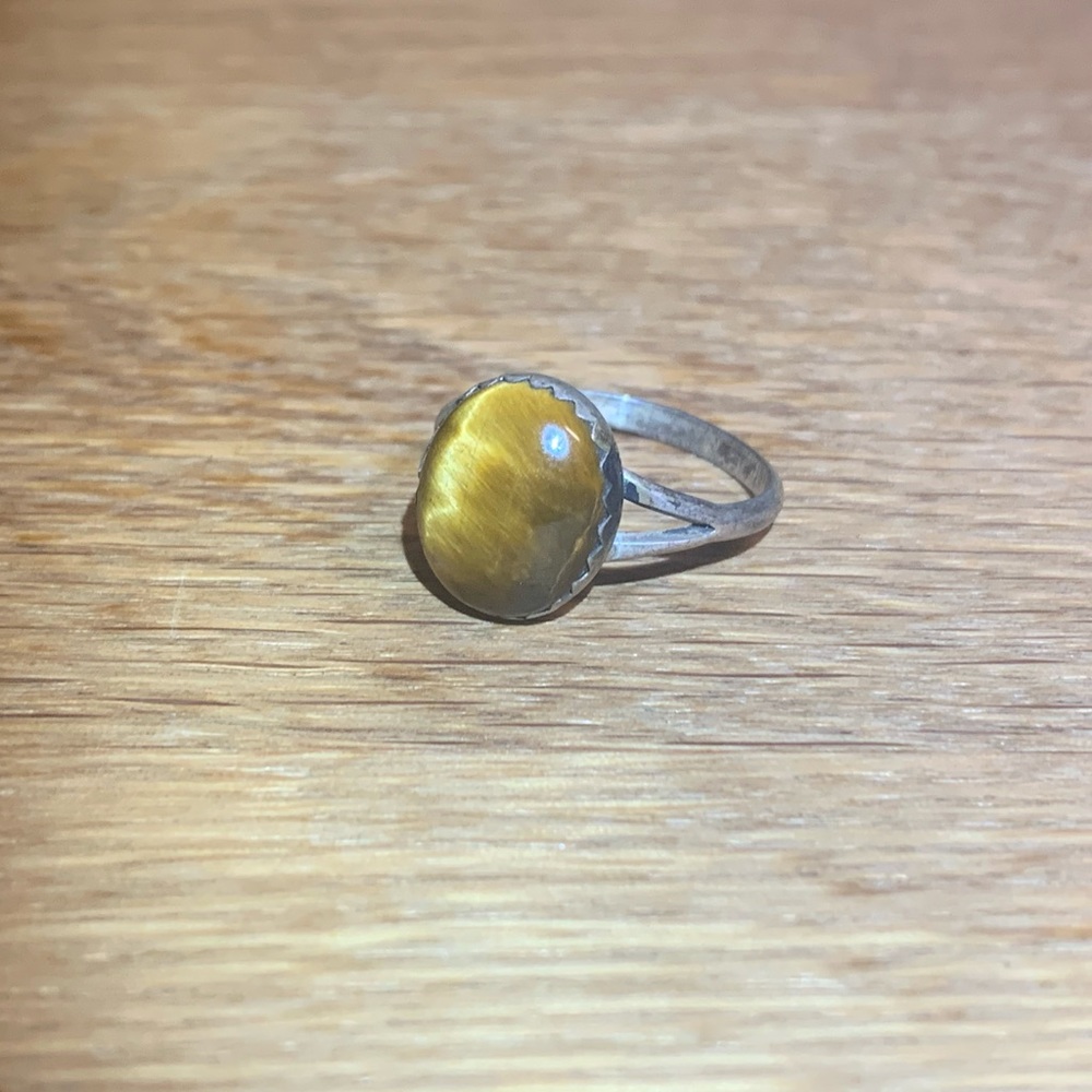 Sterling silver and tigers eye ring size 6.25
